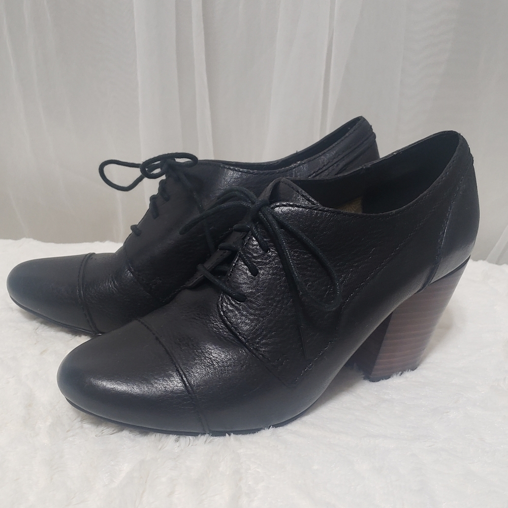 Fossil Black Leather Heeled Booties Sz 8 - Picture 2 of 16